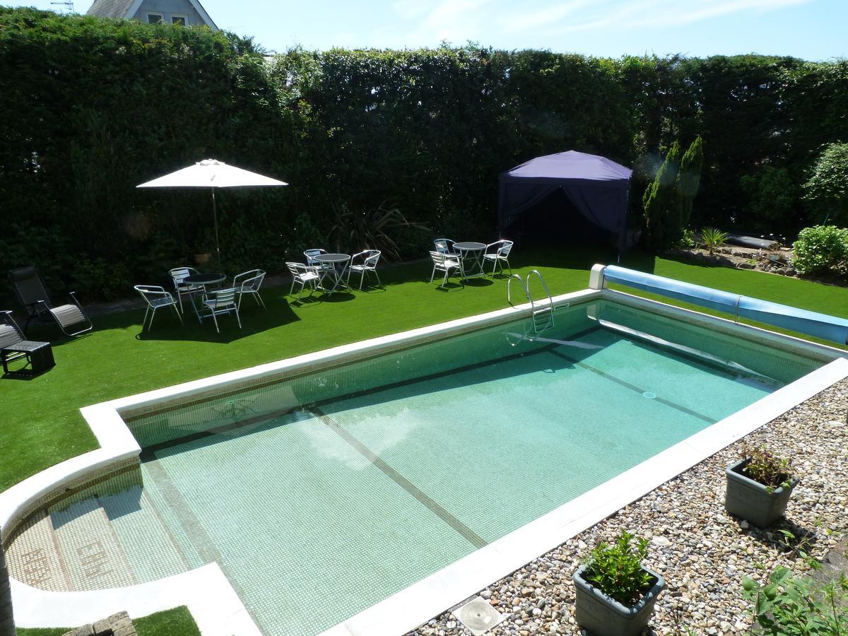 Oaklands House - Adults Only Hotel Brading Екстериор снимка
