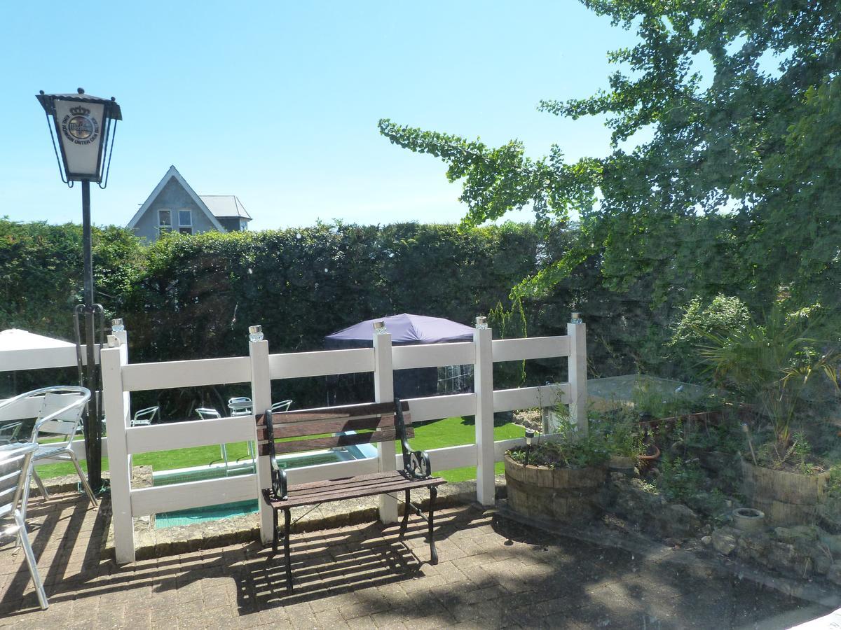Oaklands House - Adults Only Hotel Brading Екстериор снимка