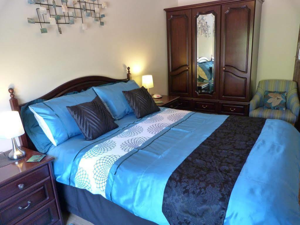 Oaklands House - Adults Only Hotel Brading Екстериор снимка