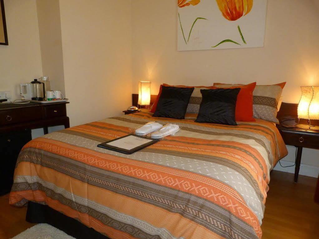 Oaklands House - Adults Only Hotel Brading Екстериор снимка